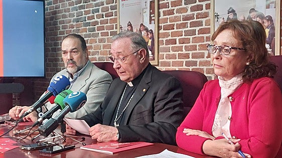 El problema de la vivienda se cronifica en León con familias que comparten piso e incluso habitación