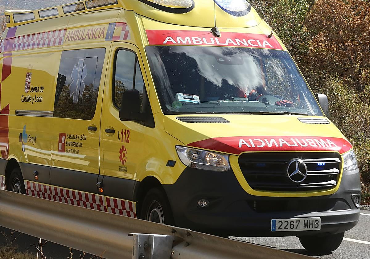 Imagen de archivo de una ambulancia.