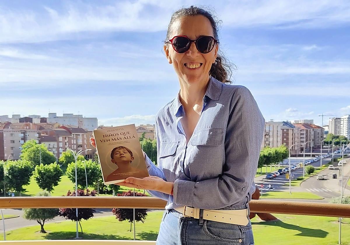 Olga López, con su nuevo libro.