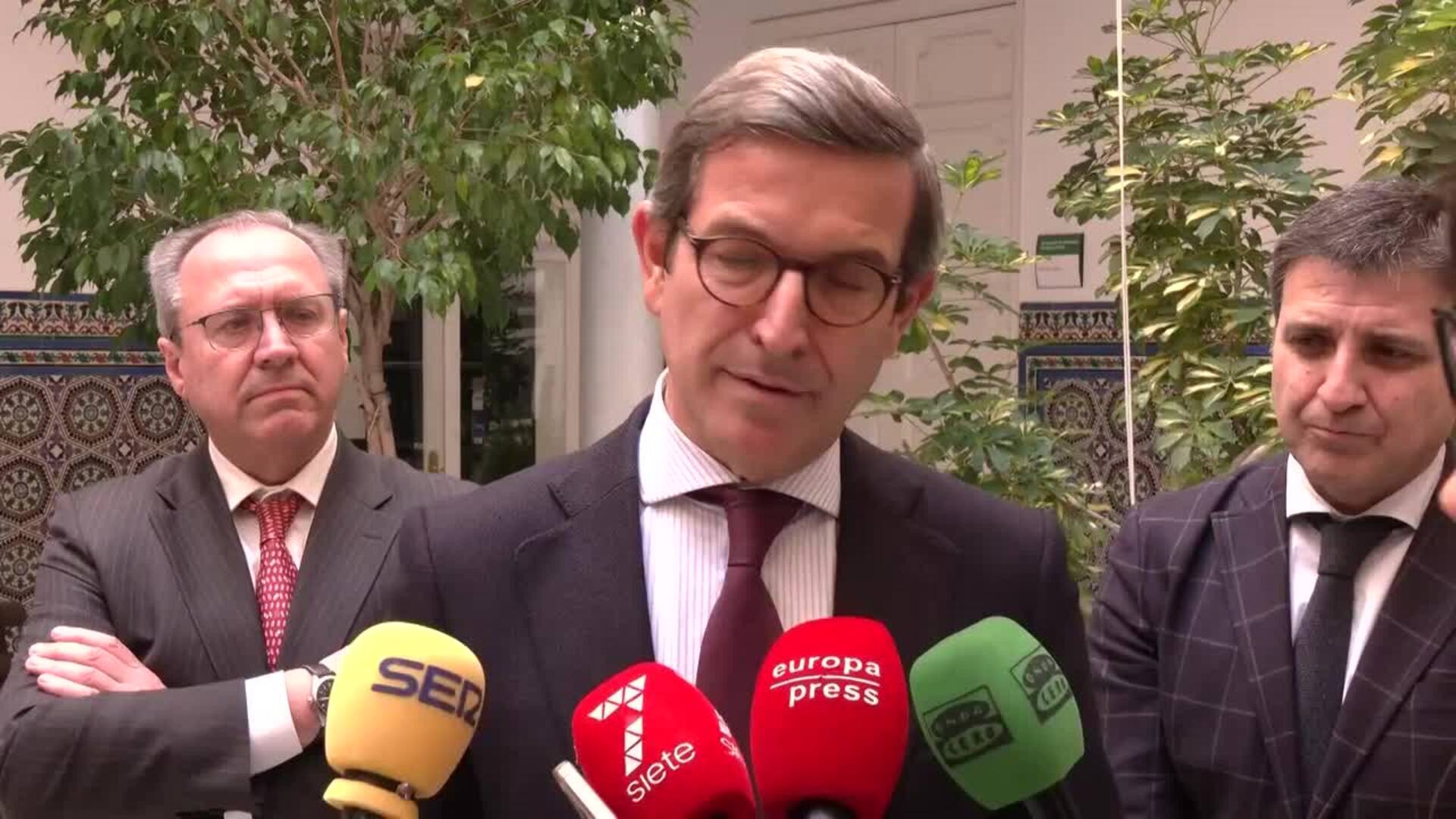 La Junta y sindicatos firman convenio colectivo de ITV hasta 2029