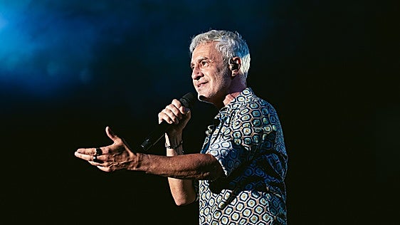 Sergio Dalma conquista León con un viaje por sus grandes éxitos y la canción italiana