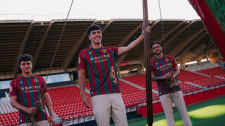 Así son las nuevas camisetas de la Cultural que ondean los pendones leoneses