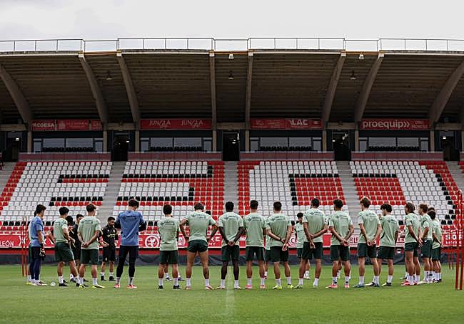 Entrenamiento de la Cultural en el Reino en la mañana del 20 de agosto.