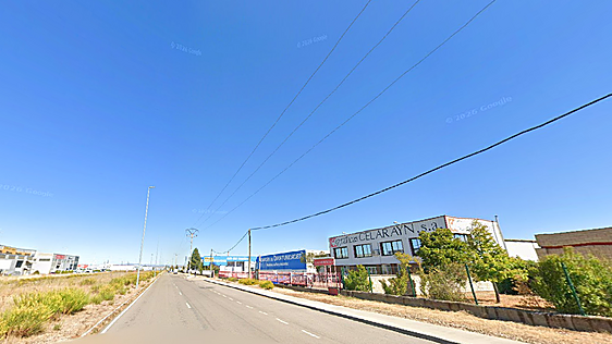 Una deuda de 360.000 euros provoca la subasta de una nave industrial en Onzonilla