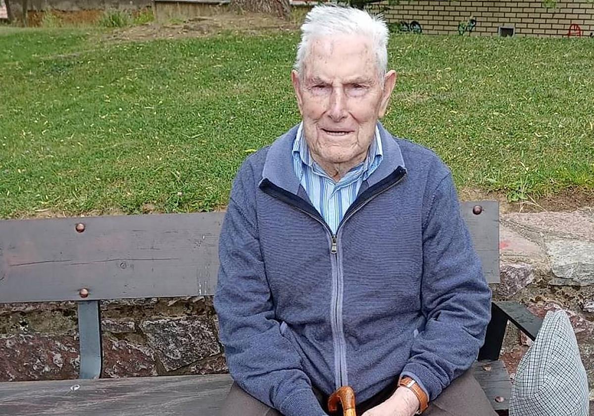 José García Álvarez a sus 103 años.