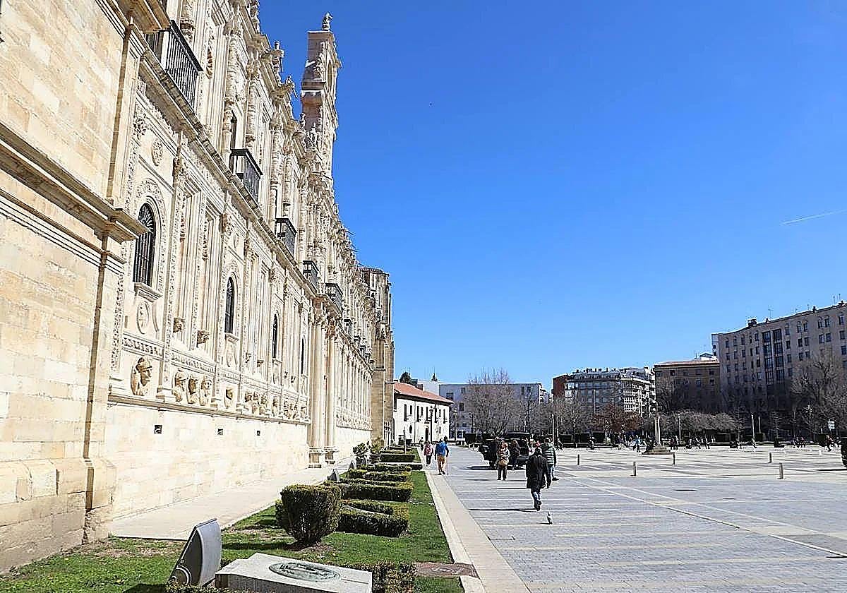 Sol en León.