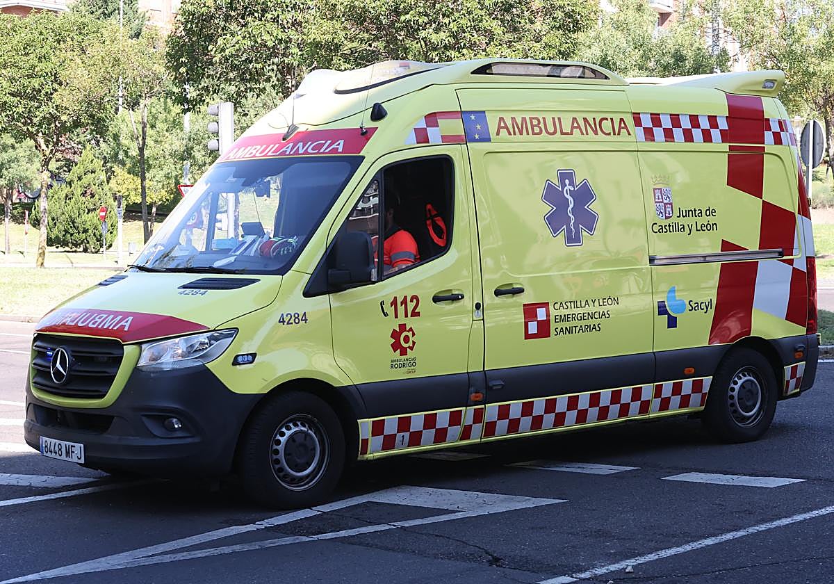 Imagen de archivo de una ambulancia.