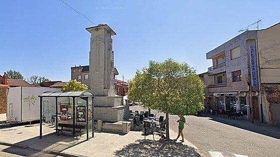 Los monumentos a los caídos en Prioro y Castrocontrigo deberán ser retirados en seis meses