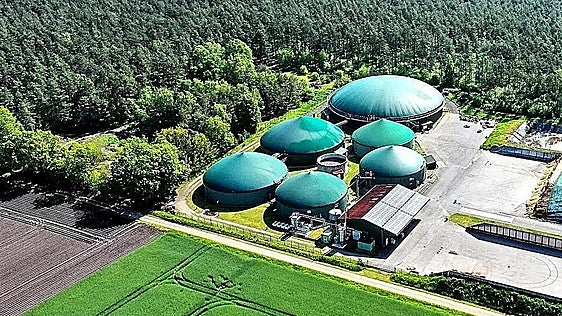 La plataforma contraria a la planta de biometano en Val de San Lorenzo publica un informe con mayoría de impactos negativos