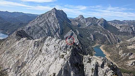 El enésimo rescate de un septiembre límite: un montañero indispuesto en el Pico Gilbo
