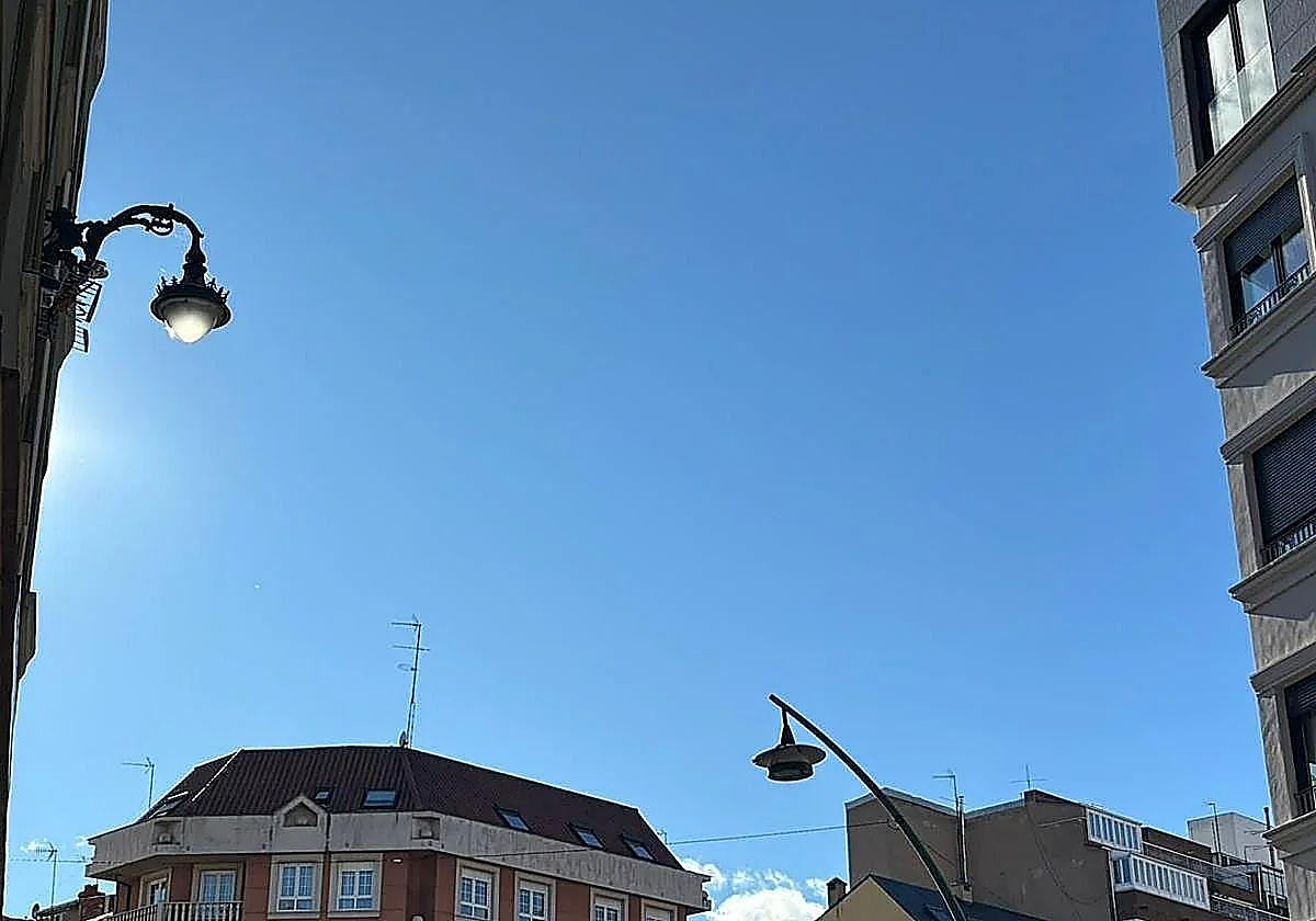 Cielo claro en León.