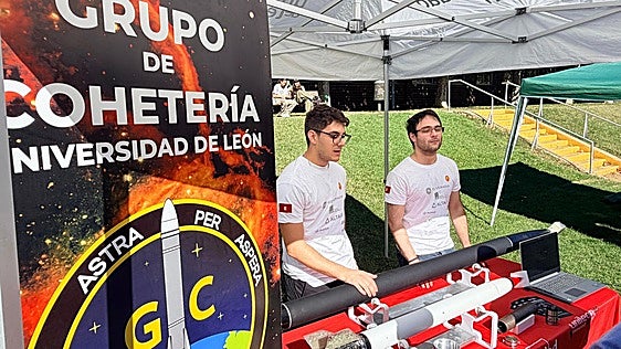 La vida universitaria se vende en Vegazana para vivir la experiencia más allá de las aulas