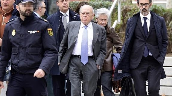 Jordi Pujol y Marta Ferrusola, tras declarar el pasado 16 de febrero.