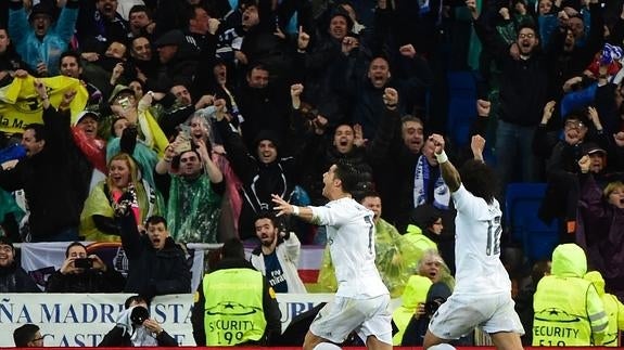 Cristiano celebra con Marcelo el 3-0