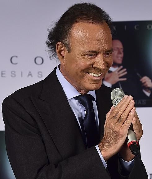 Julio Iglesias. 