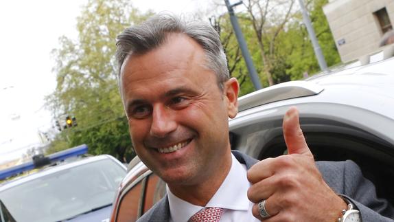 Norbert Hofer, candidato del ultraderechista Partido de la Libertad.