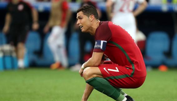 Cristiano Ronaldo, durante el partido de cuartos entre Portugal y Polonia.