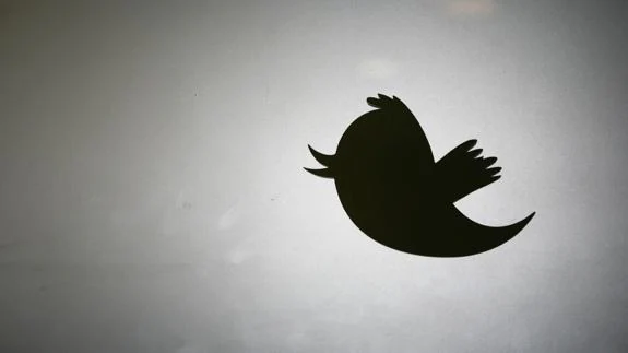 Twitter espera recuperar ingresos y usuarios.