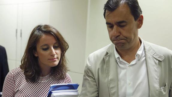 Fernando Martínez-Maillo y Andrea Levy tras la reunión entre PP y Ciudadanos.