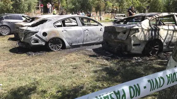 Nueve vehículos de Cabify fueron quemados en Sevilla.