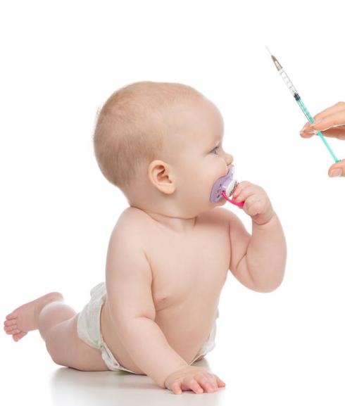 El calendario de vacunación no debería ser exclusivo de la edad pediátrica