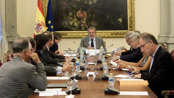 Reunión entre Méndez de Vigo y los presidentes y vicepresidentes de las entidades de gestión de derechos.