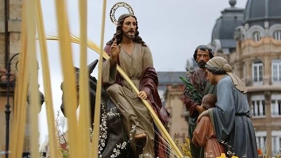 Procesión de Las Palmas en la capital leonesa