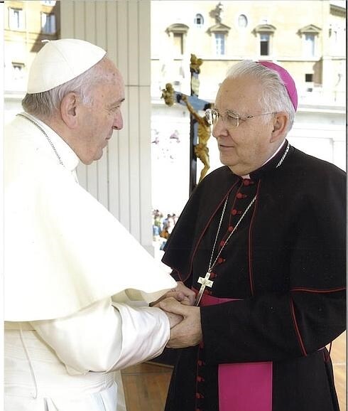 El Papa recibe en audiencia al obispo de León