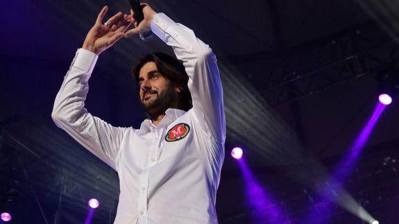 El artista asturiano truinfa en el León Arena.