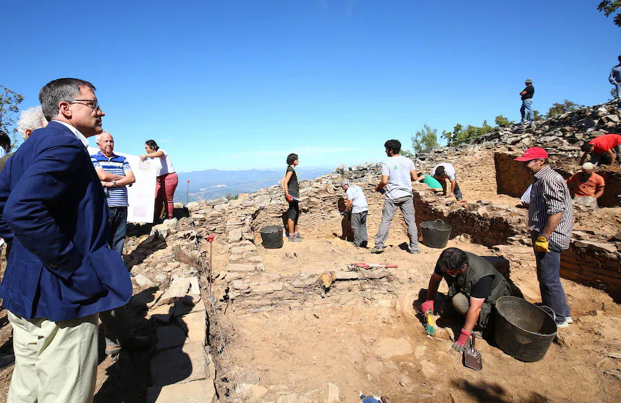 Campo de Trabajo de arqueología y restauración arqueológica de la Fundación Las Médulas.