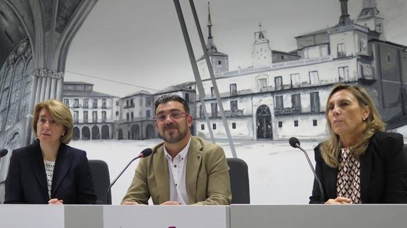 Ayuntamiento y Atención Primaria ofrecen preparación para embarazadas en el medio acuático