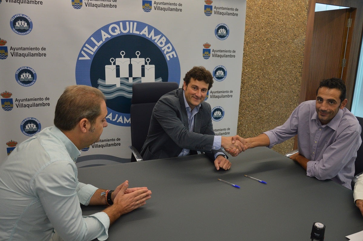 Navatejera quiere pádel