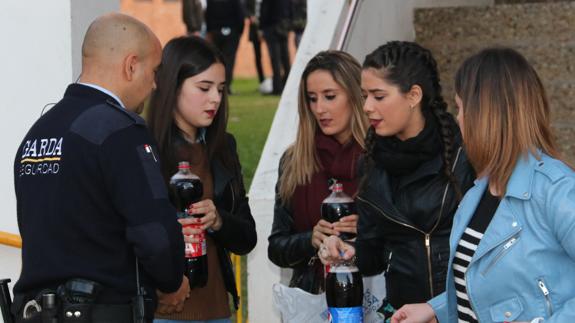 Veterinaria ha celebrado su fiesta bajo un estricto control de seguridad. 