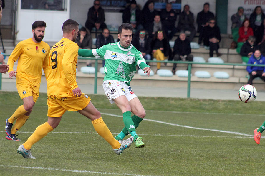 Víctor se perfila como fundamental en la defensa astorgana.