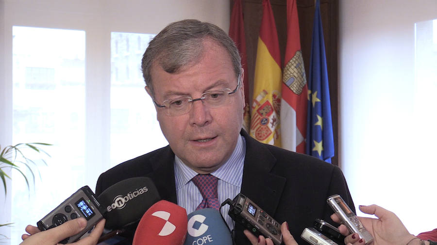 Silván confía que el carácter «municipalista» del gobierno de Rajoy será sensible con las necesidades de León