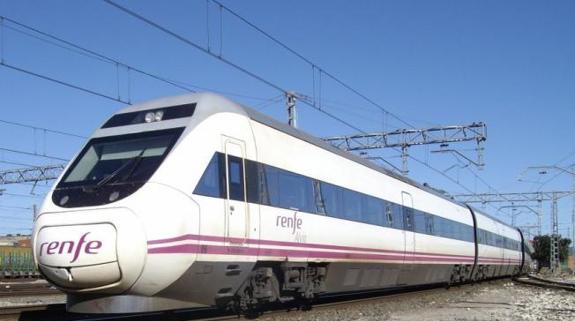 Un fallo técnico de un Alvia en el intercambiador de León mantiene hora y media detenidos a los pasajeros en el interior del tren