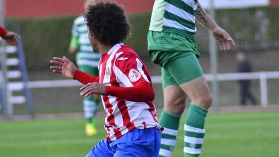 Aleixo durante el último partido del Bembibre.