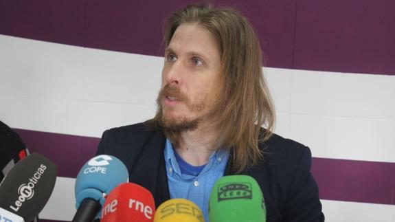 Pablo Fernández, durante la rueda de prensa de este jueves.