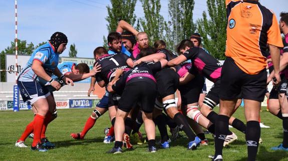 Imagen del partido entre leoneses y santanderinos.