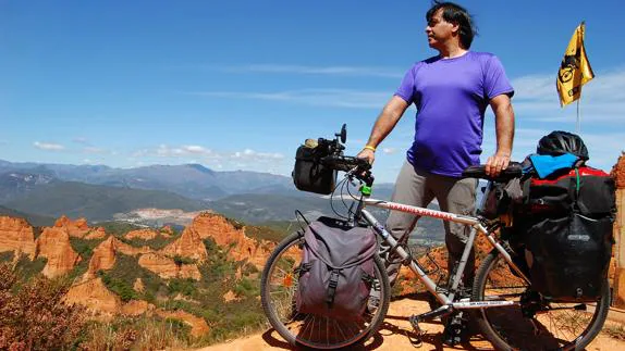 Néstor Yuguero en su salida de Las Médulas.