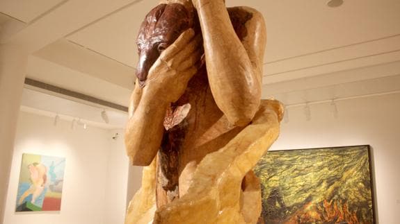 La escultura 'Muda o cacho' en el Museo de León.