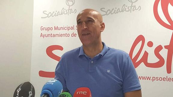 José Antonio Díez, durante la rueda de prensa.