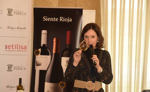 Galería. Cata de vinos de Finca Valpiedra en el Torneo Golf Rioja&Vino