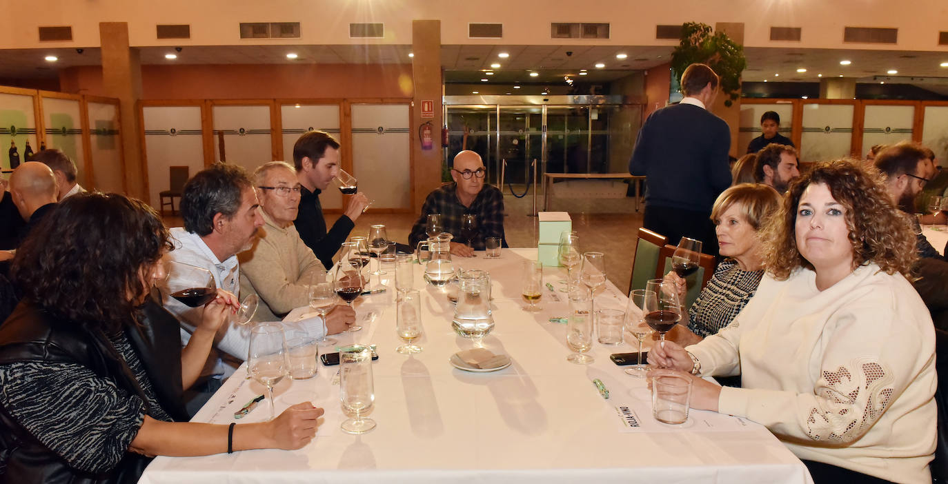 Fotos: Entrega de premios y cata de Bodegas Montecillo en los Torneos &#039;Rioja&amp;Vino&#039;