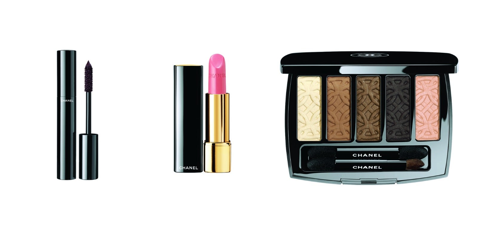 En rosa Máscara Le Volume, tono Écorces; Rouge Allure Vaporeuse; y paleta Création Exclusive Entrelacs. Todo de Chanel.