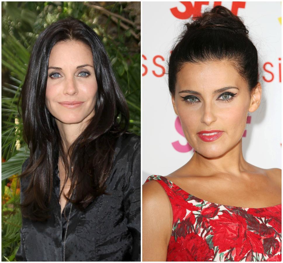 La actriz y la cantante parecen hermanas gemelas. Las dos con una cabellera negra y ojos claros.