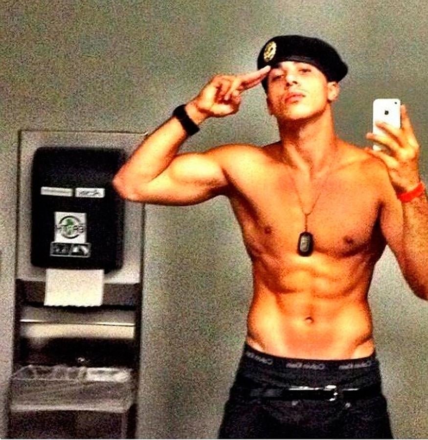 Madonna tenía 56 años cuando conquistó a su último bailarín, Timor steffens (26). Su romance apenas duró ocho meses, y rompieron en el verano de 2014.