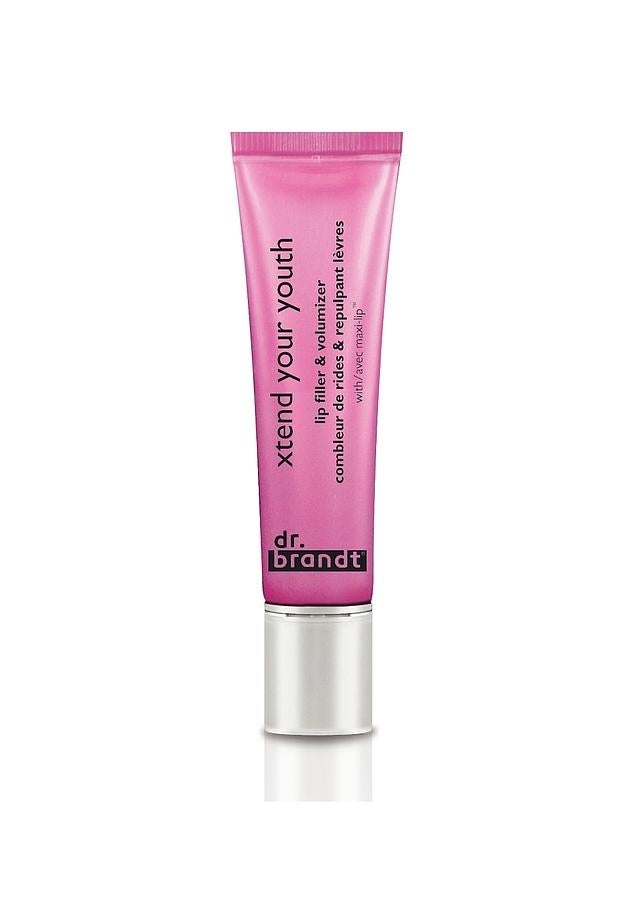 Rellenador ultra-acondicionador y voluminizador del labio, formulado exclusivamente para el área de los labios, muy frágil. Promueve un contorno de labios más relleno, definido y con más volumen, a la vez que maximiza la duración y el color de la barra de labios. Protección anti-envejecimiento con Vitamina E, té verde, té blanco y extractos de pepita de uva. (Precio: 30€, de venta en Sephora).