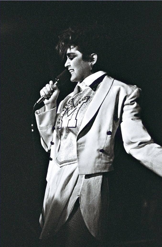 Fotos de la exposición de Madonna (Fotografía tomada entre 1981-1982)