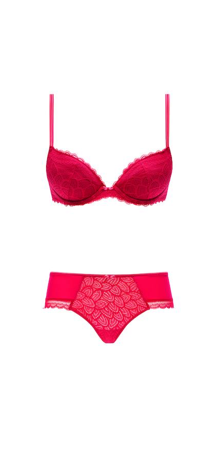 Chantelle apuesta por tonos pasionales de cara a San Valentín con conjuntos como este